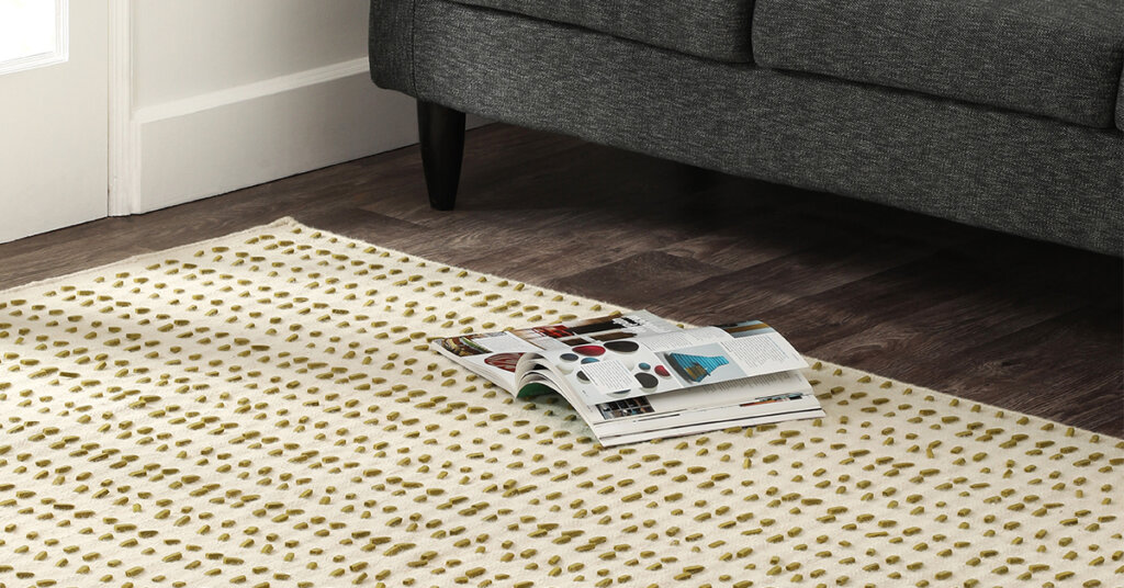 3.The texture of the rug 1 What kind of rugs are good for the living room?