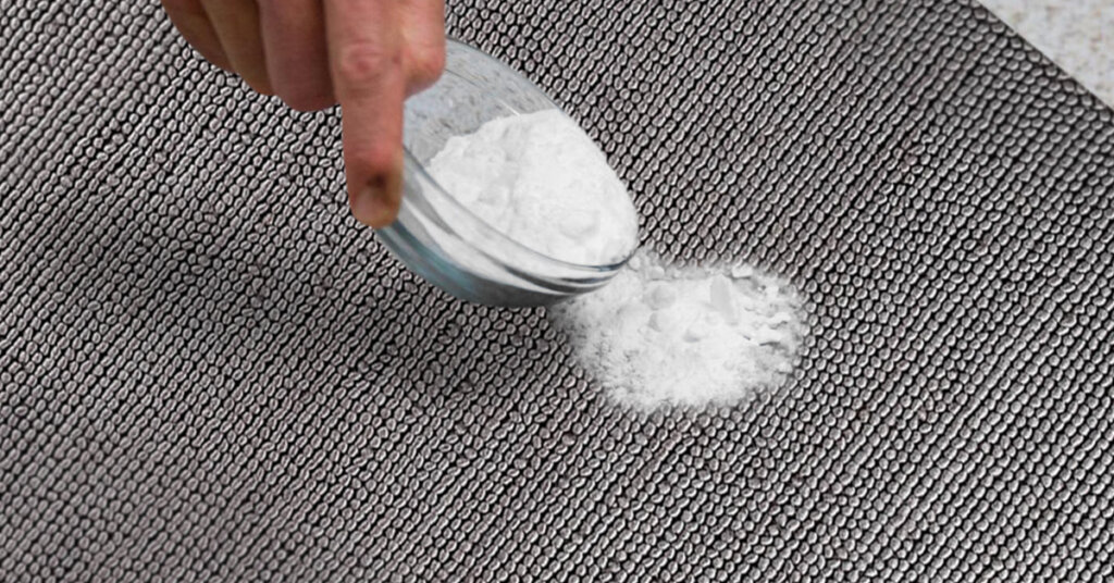 3.Deodorizing with Baking soda Deodorizing with Baking soda